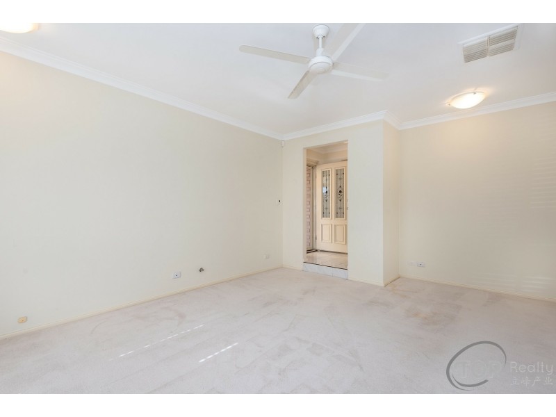 6 Pembury Crescent, Ferndale WA 6148