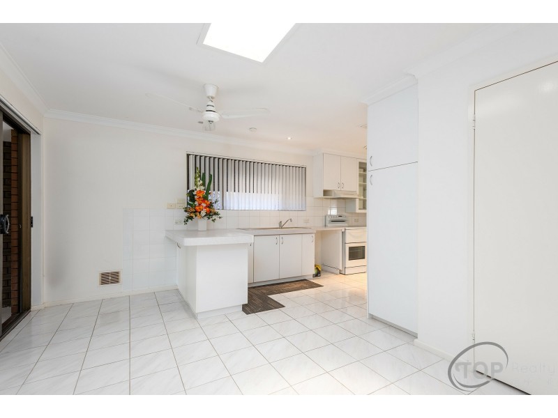 6 Pembury Crescent, Ferndale WA 6148