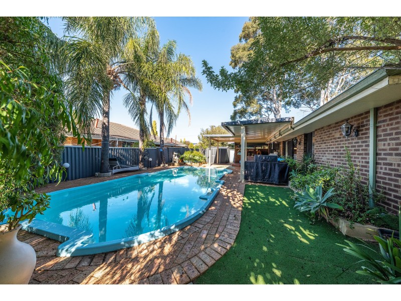 49 Hawford Way, Willetton WA 6155