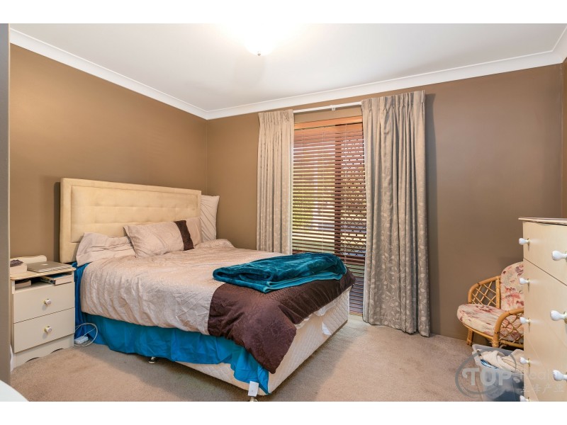 74 Glenbawn Drive, South Lake WA 6164