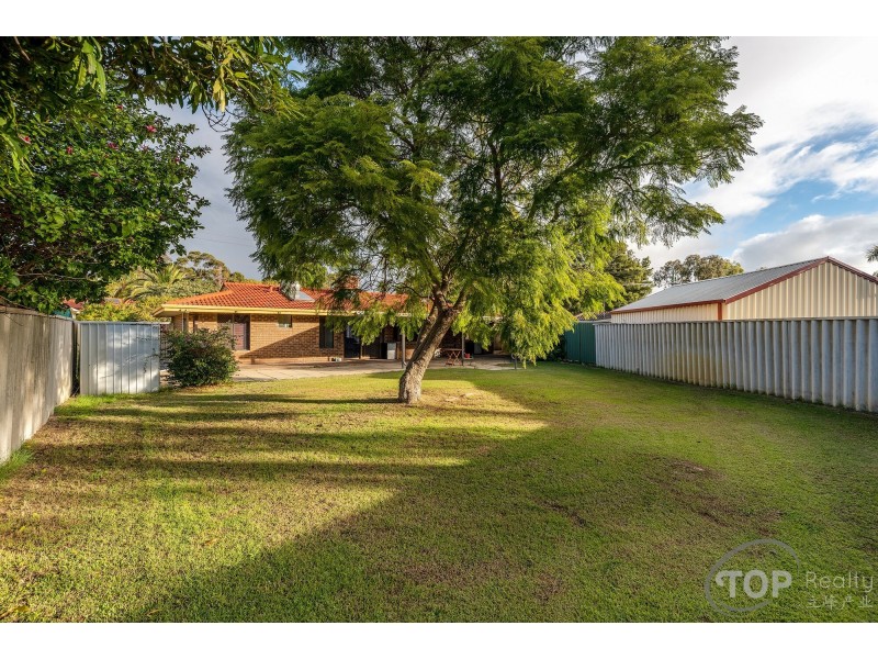 74 Glenbawn Drive, South Lake WA 6164