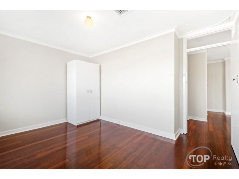 35 Grey Street, Bayswater WA 6053