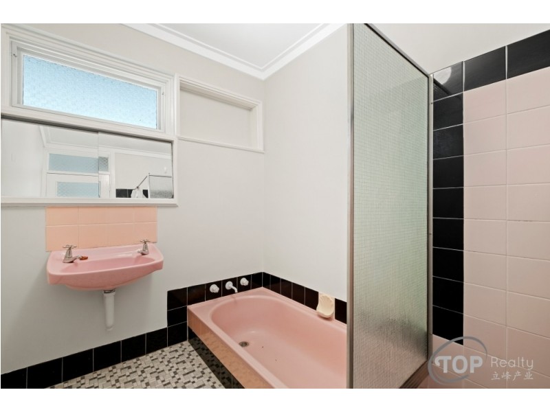 35 Grey Street, Bayswater WA 6053