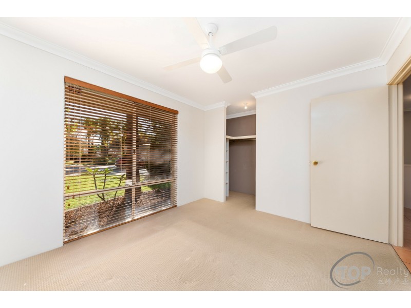 35 Cameron Court, Willetton WA 6155