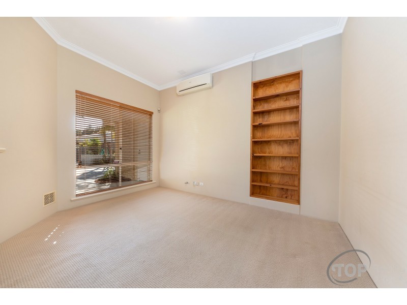 35 Cameron Court, Willetton WA 6155