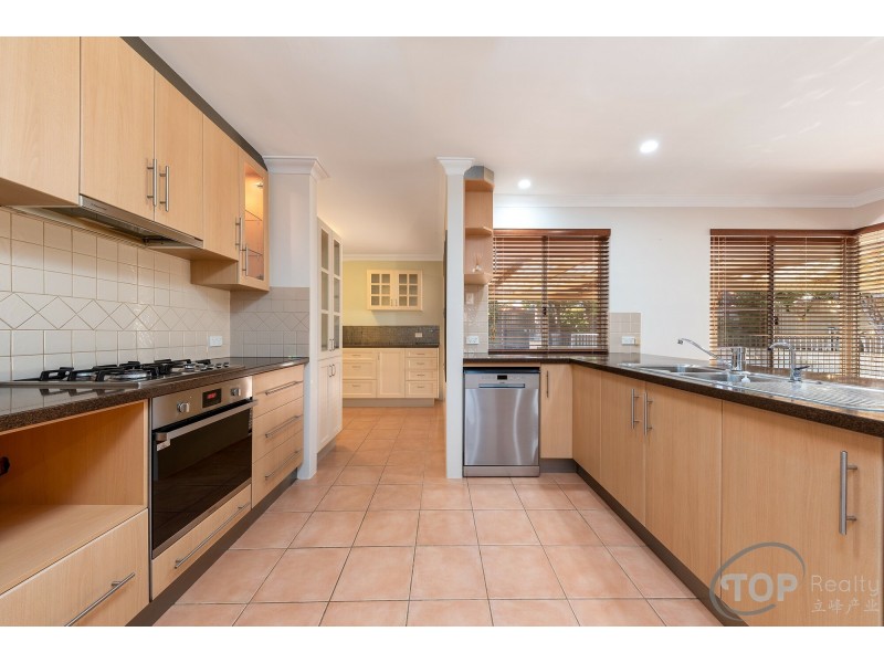 35 Cameron Court, Willetton WA 6155