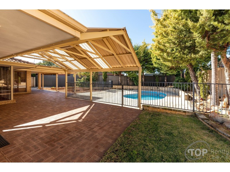 35 Cameron Court, Willetton WA 6155