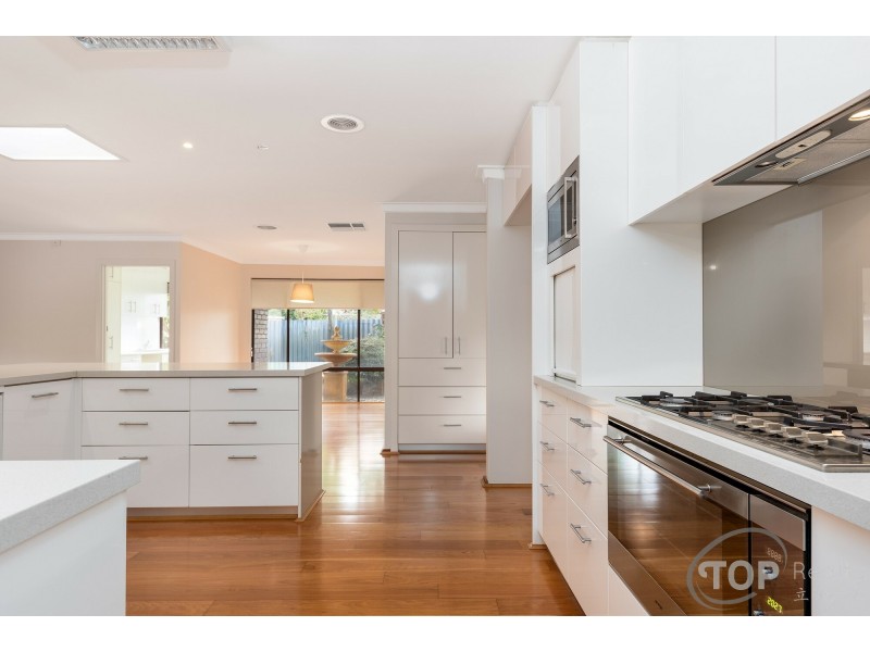 17 Silky Oak Lane, Willetton WA 6155