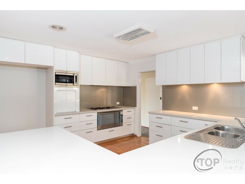 17 Silky Oak Lane, Willetton WA 6155