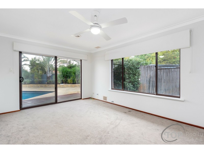 17 Silky Oak Lane, Willetton WA 6155