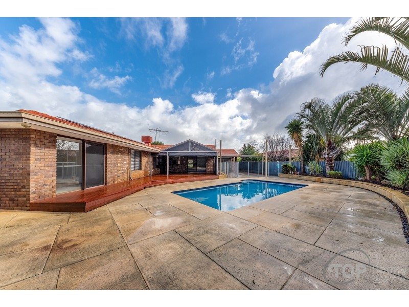 17 Silky Oak Lane, Willetton WA 6155