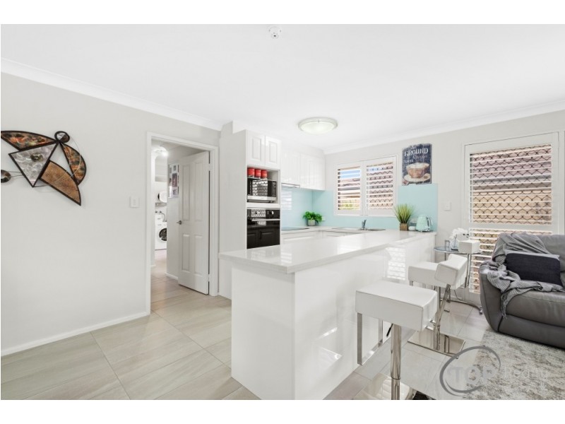 18B Tricourt Grove, Riverton WA 6148