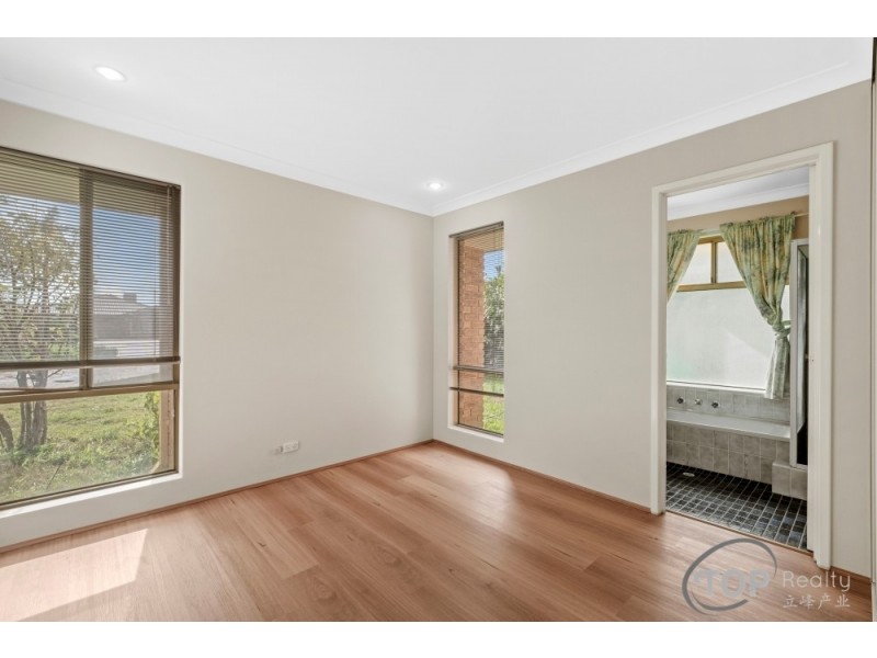 4A Finch Place, Bull Creek WA 6149