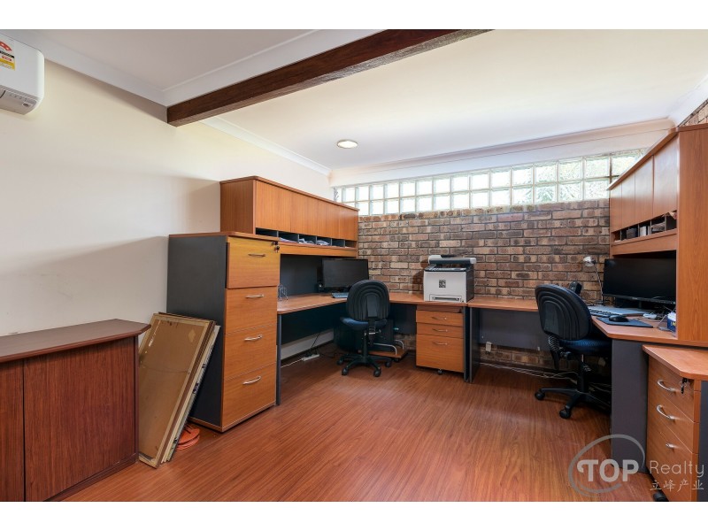 8 Davie Court, Willetton WA 6155