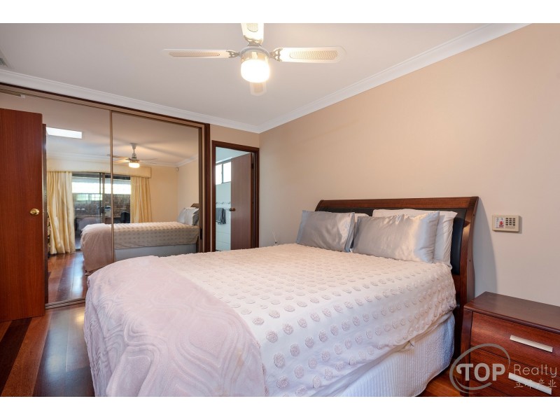 8 Davie Court, Willetton WA 6155