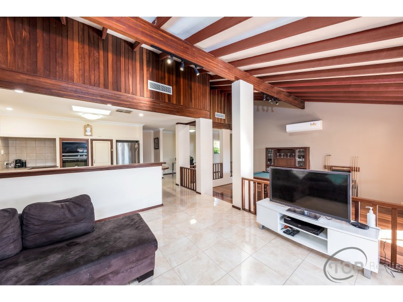 8 Davie Court, Willetton WA 6155