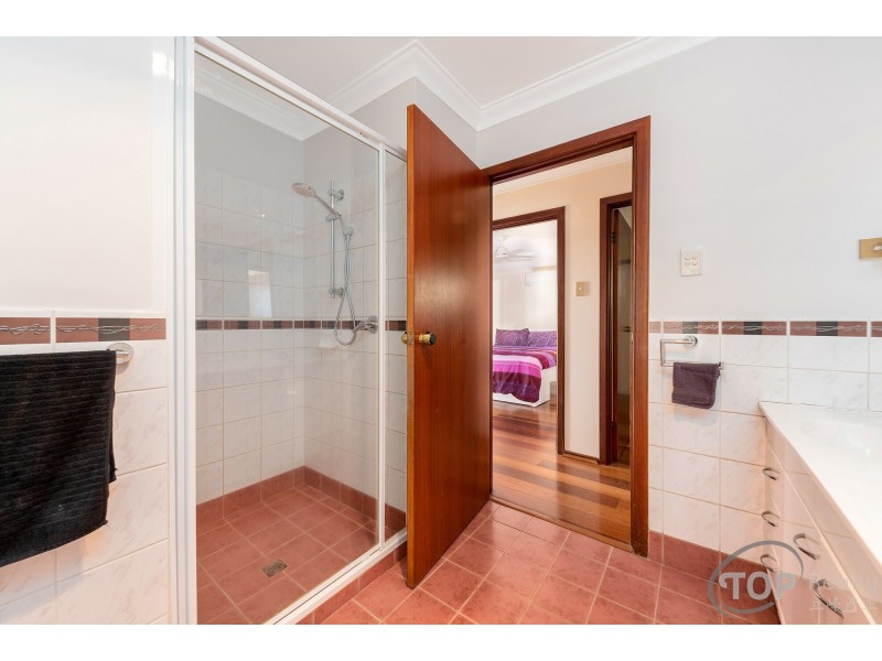 8 Davie Court, Willetton WA 6155