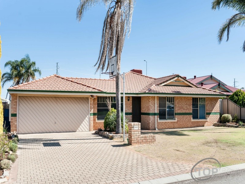 34 Fern Leaf Court, Leeming WA 6149