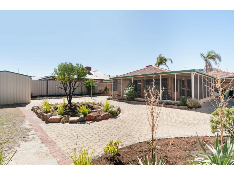 34 Fern Leaf Court, Leeming WA 6149