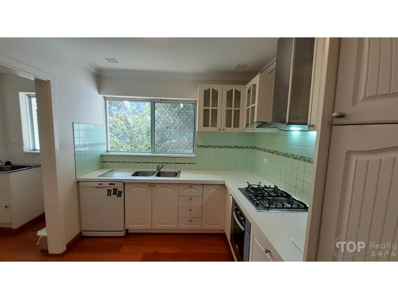 2 Bass Road, Bull Creek WA 6149