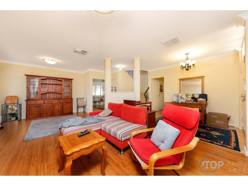 28 Lowan Loop, Karawara WA 6152