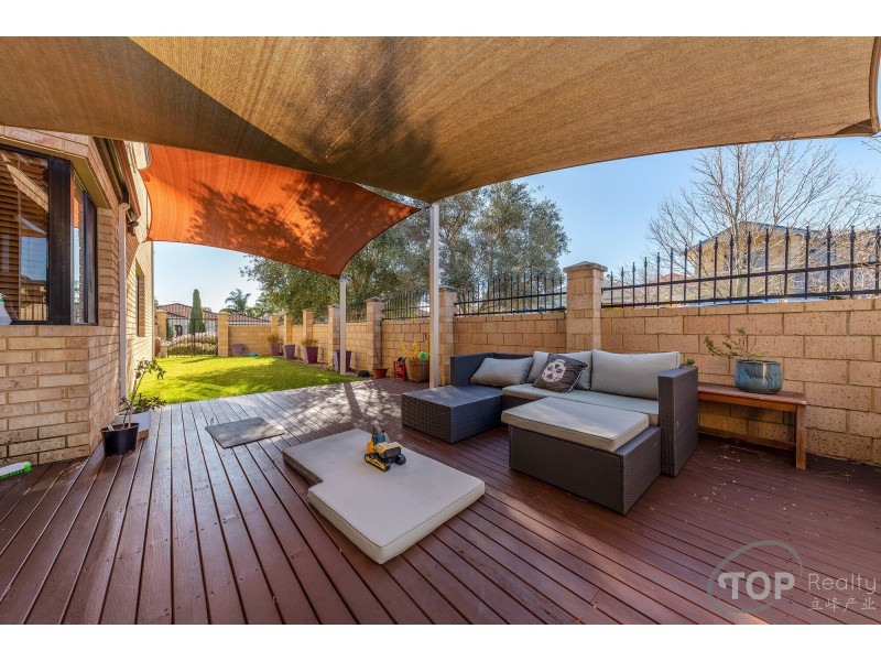 28 Lowan Loop, Karawara WA 6152