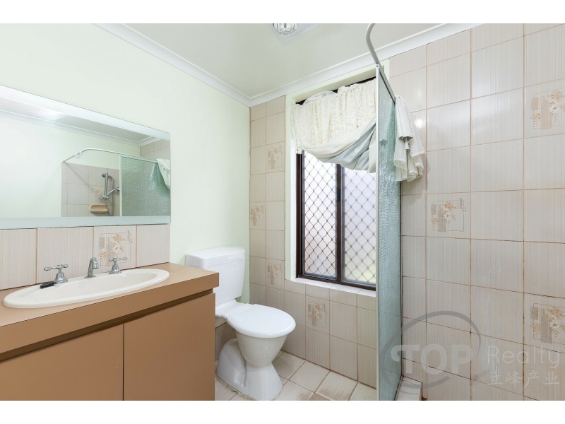 5 Moore Place, Willetton WA 6155