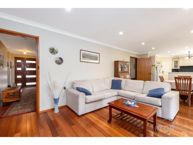 12 Pearson Crescent, Bull Creek WA 6149