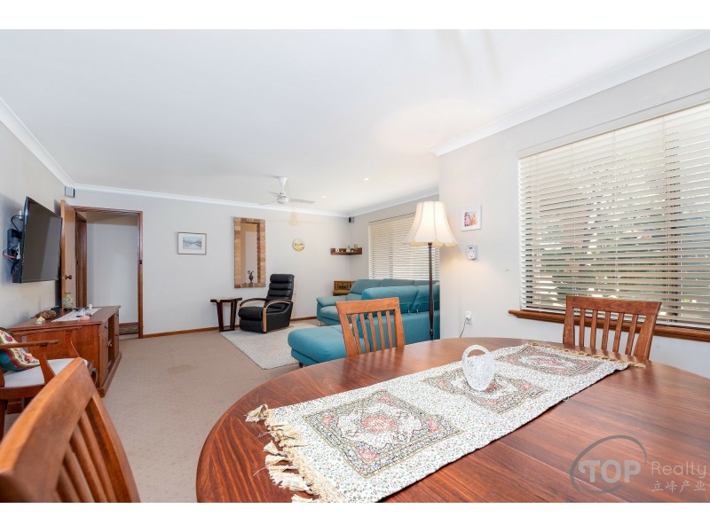 12 Pearson Crescent, Bull Creek WA 6149