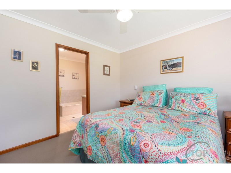 12 Pearson Crescent, Bull Creek WA 6149