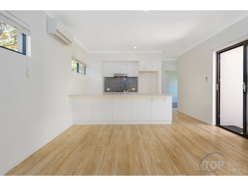 12 Pearson Crescent, Bull Creek WA 6149