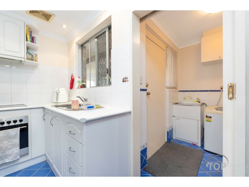 Unit 2, 72 Barbican St W, Shelley WA 6148