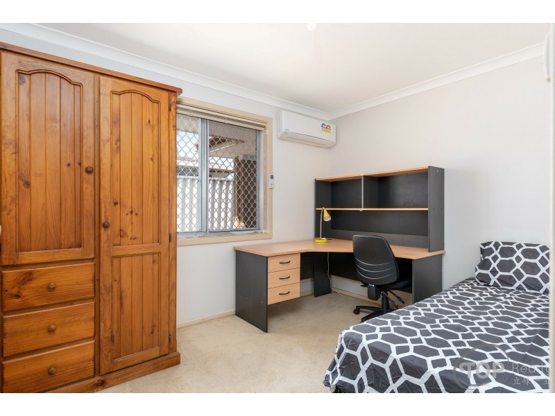 83 Walanna Drive, Karawara WA 6152