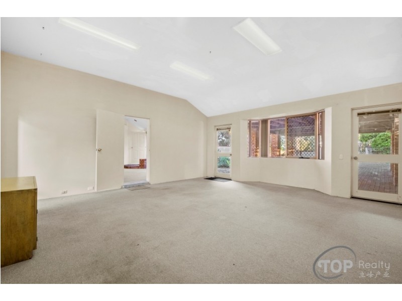 6 Haven Place, Thornlie WA 6108