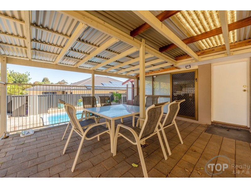 60 Burren Gate, Willetton WA 6155