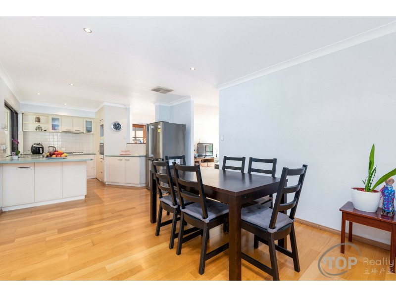 10 Lauri Court, Parkwood WA 6147