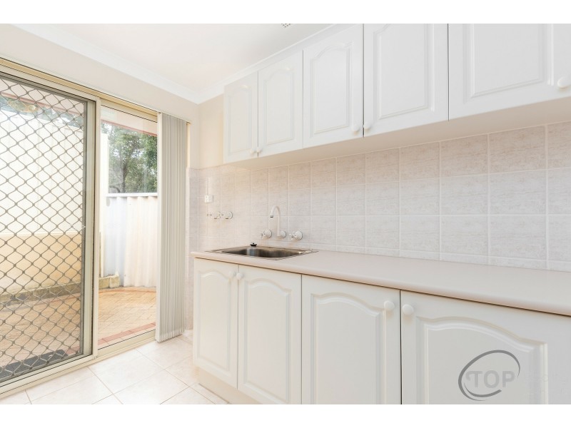 7B Atkinson Gardens, Leeming WA 6149