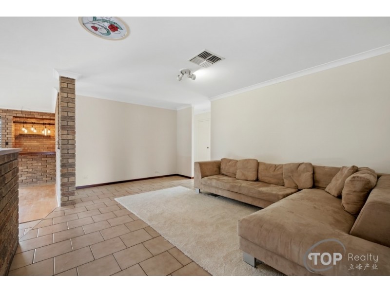17 Stevenson Way, Willetton WA 6155