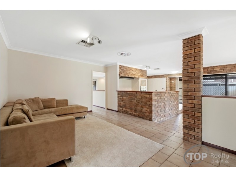 17 Stevenson Way, Willetton WA 6155