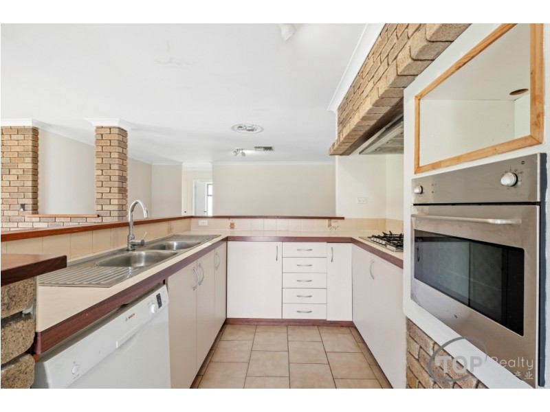 17 Stevenson Way, Willetton WA 6155