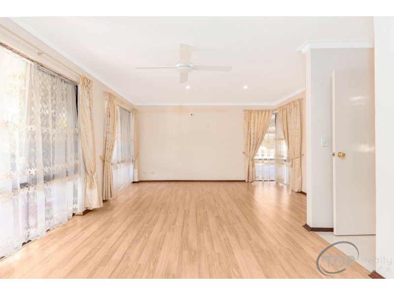 4 Stawell Lane, Willetton WA 6155