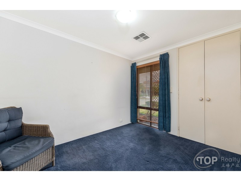 18 Lythe Place, Willetton WA 6155