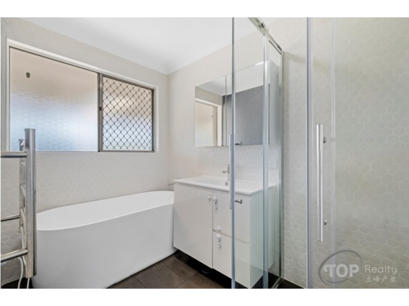 12 Camsell Way, Ferndale WA 6148