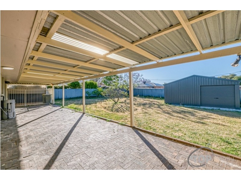 12 Camsell Way, Ferndale WA 6148