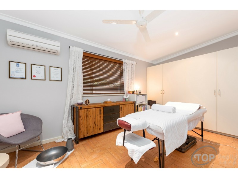 43 Scribbly Gum Square, Willetton WA 6155