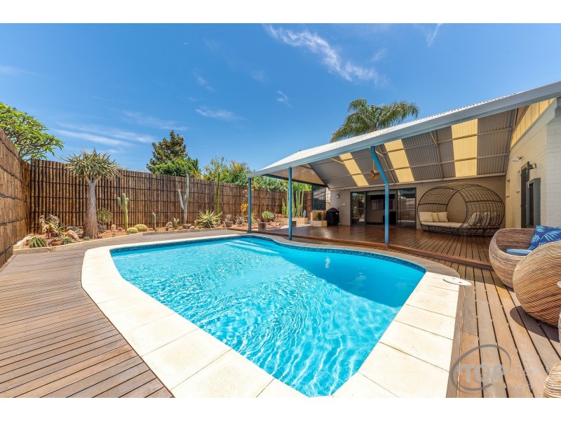 43 Scribbly Gum Square, Willetton WA 6155