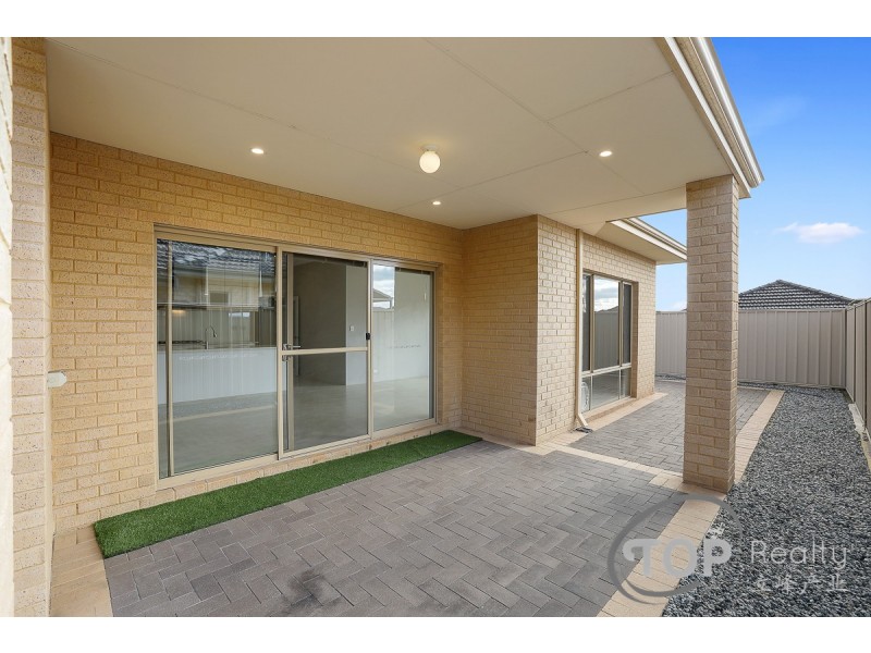 86 Waterfoot Loop, Canning Vale WA 6155