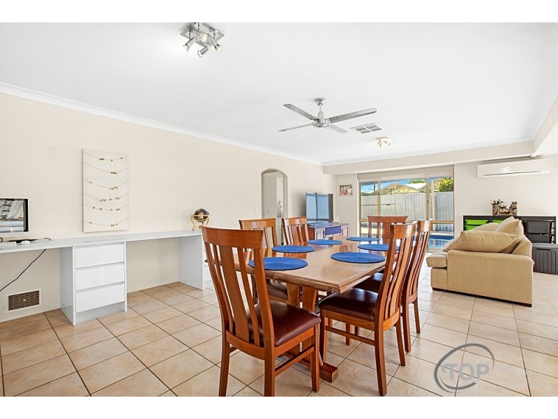 13 Stevenson Way, Willetton WA 6155