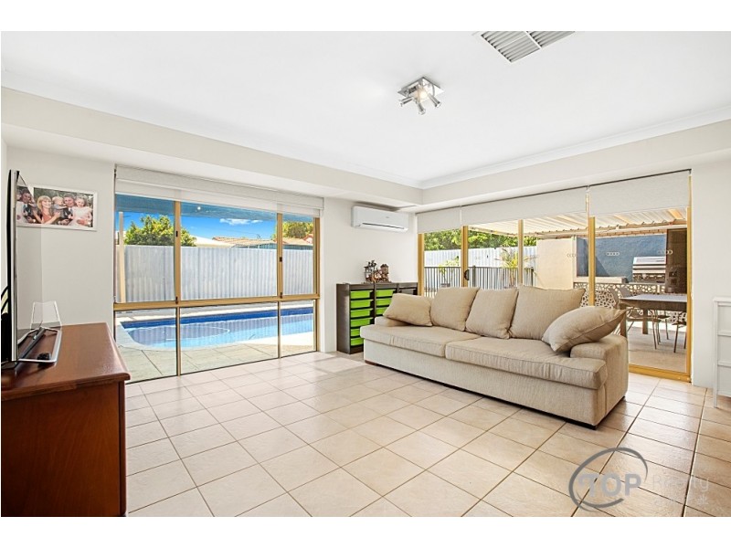 13 Stevenson Way, Willetton WA 6155