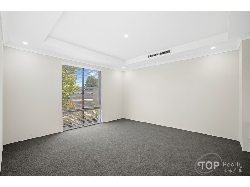 57 Mandora Way, Riverton WA 6148